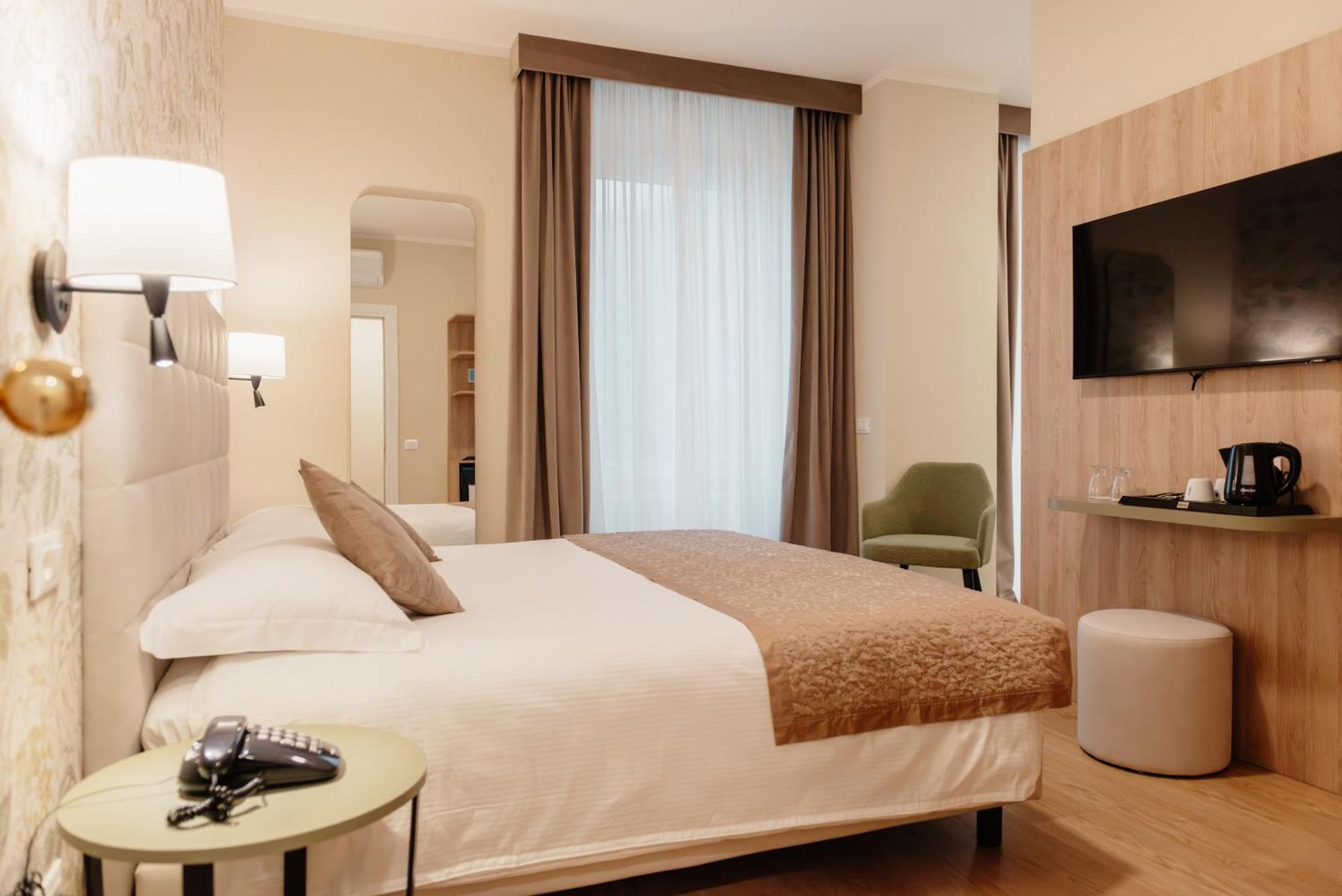 Hotel Due Palme Mergozzo Extérieur photo